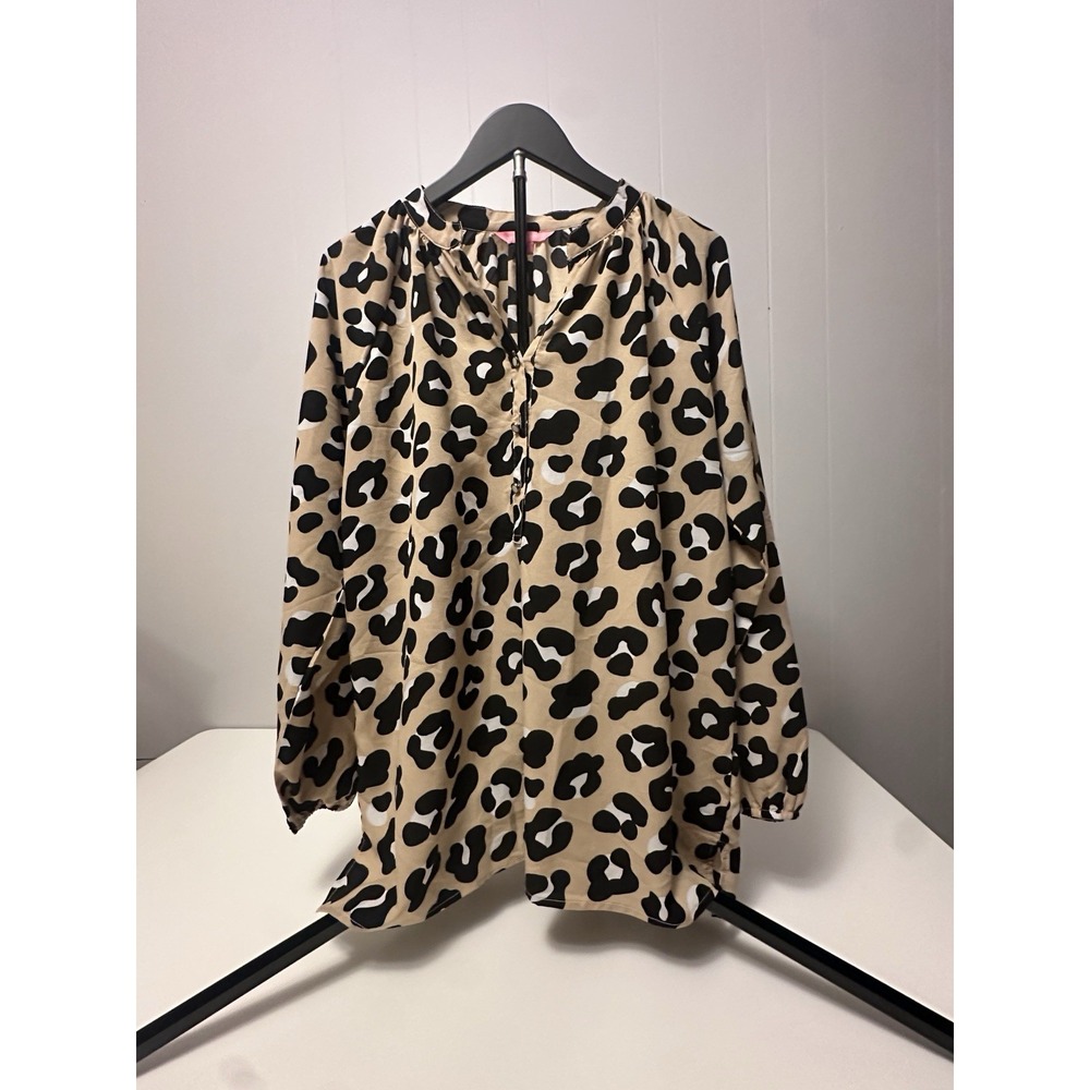 Simply southern cheetah print long sleeve blouse lg